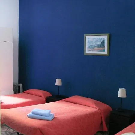 Diagonal Apartment
